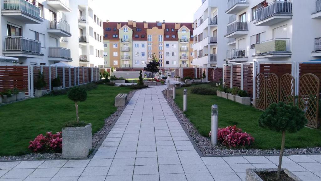 Swinoujscie Platan Patio 2- Berry Apartments Esterno foto